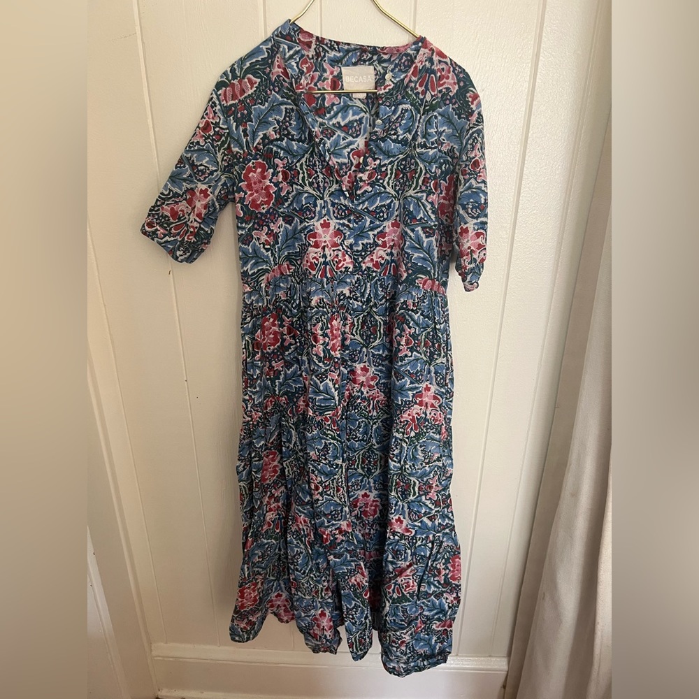 Multi colored 100% cotton dress with pockets from Becasa (FL). Button top
